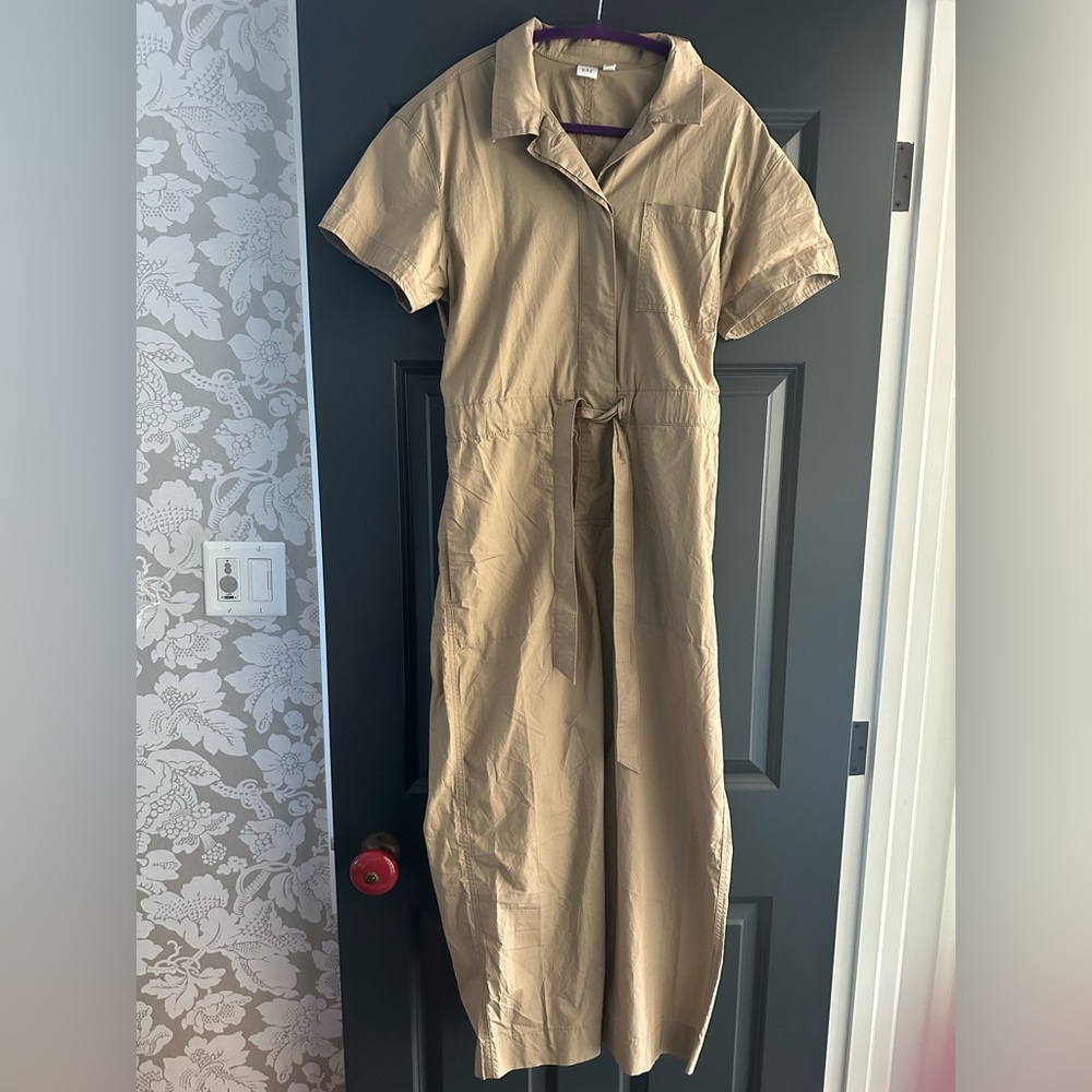 NWOT Gap Tan Jumpsuit